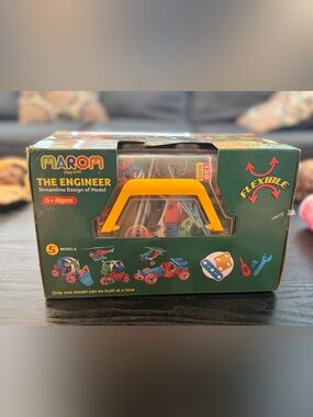 Marom The Engineer STEM Building Set 150 Pieces 5 Models Flexible J-201